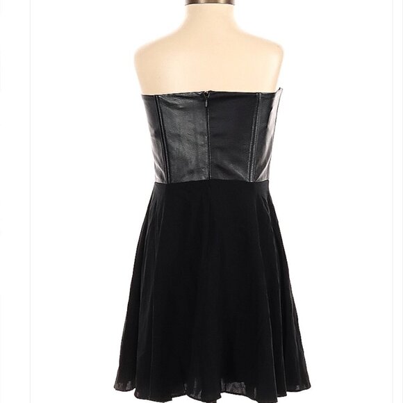 𝅺EMERSON Thorpe Strapless Black Leather & Silk Cocktail Dress Size S - Picture 2 of 3